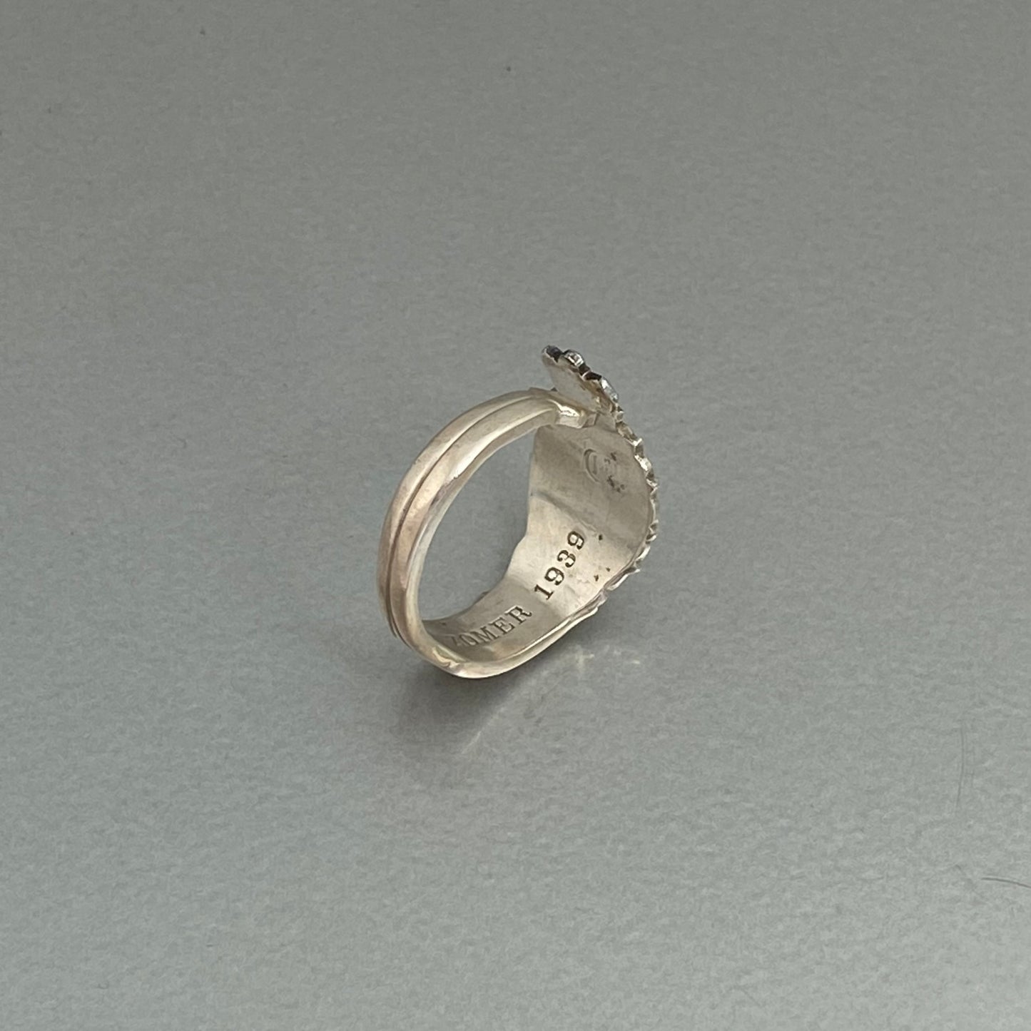 Initial ring J crown
