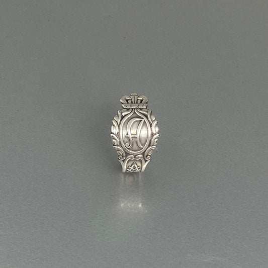 Initial A, crown