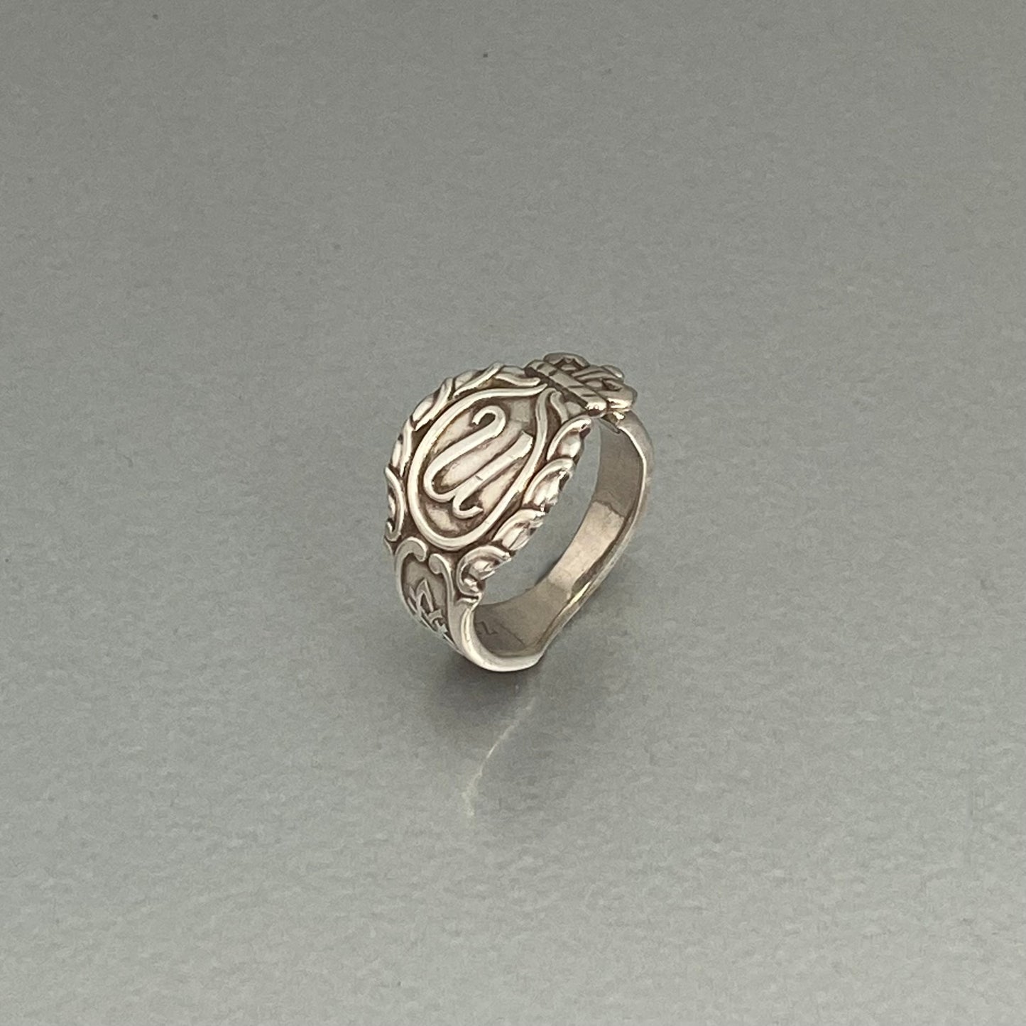 Initial ring U
