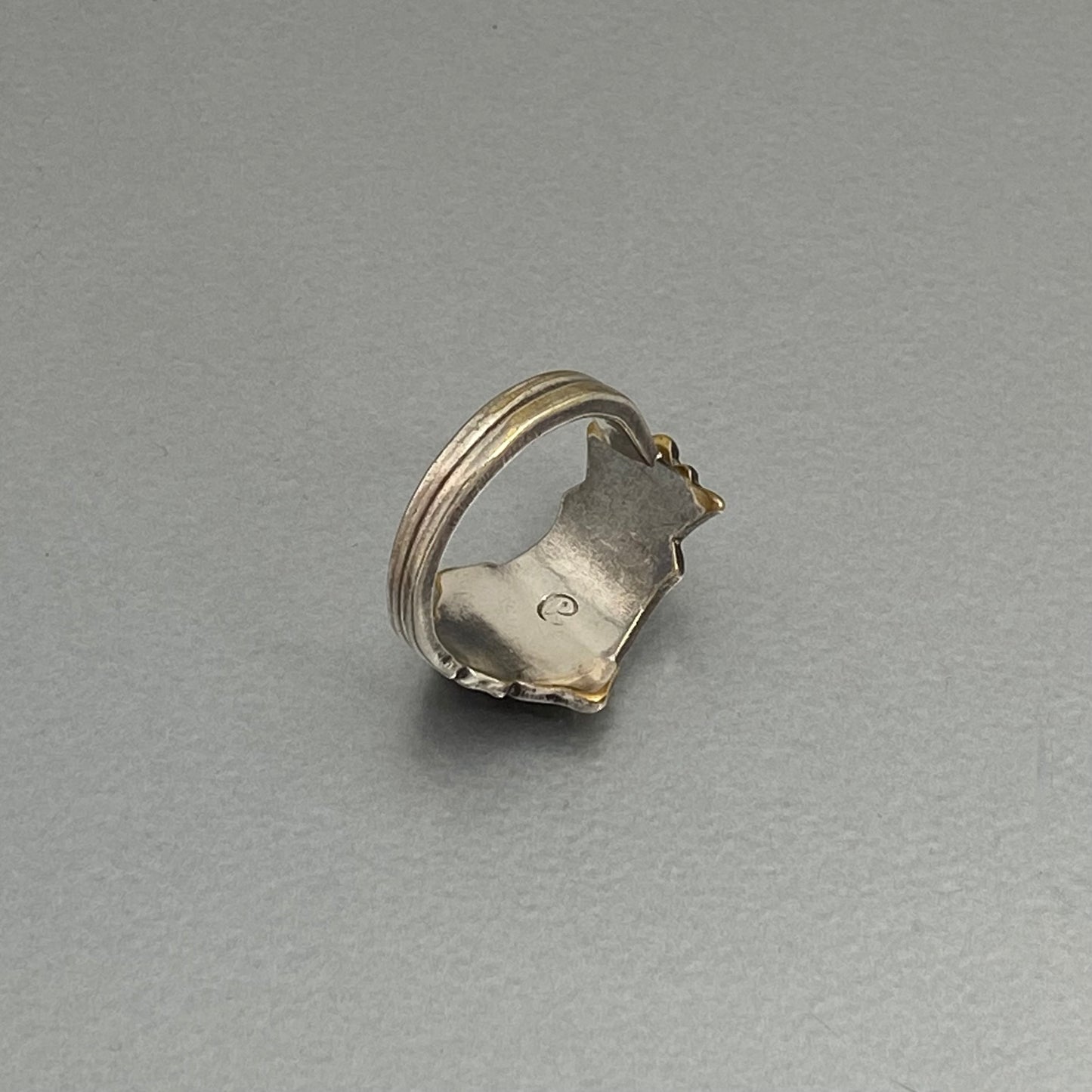 Initial ring L crown