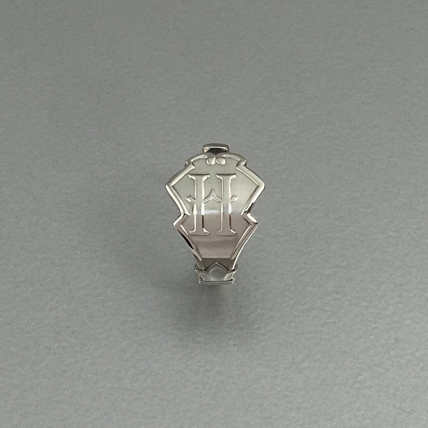 Initial ring H