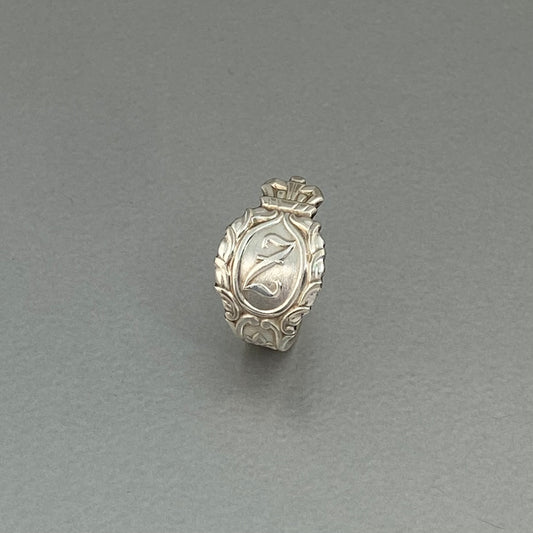 Initial ring Z crown